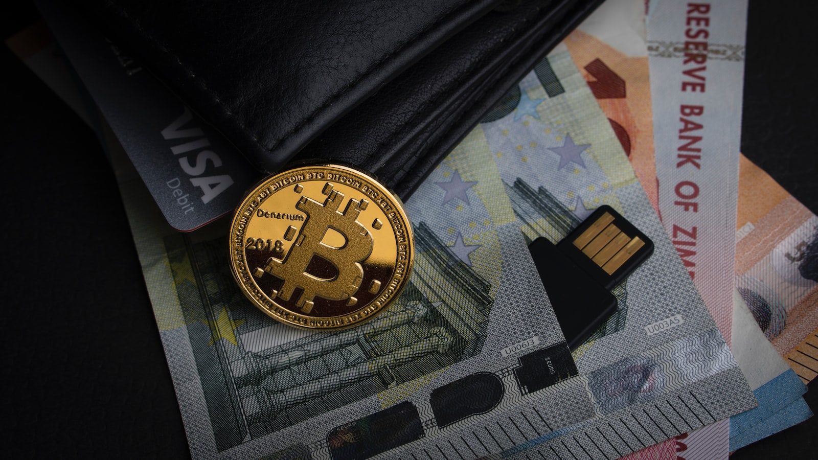 Bitcoin ETFs: Unlocking Mainstream Investment Opportunities